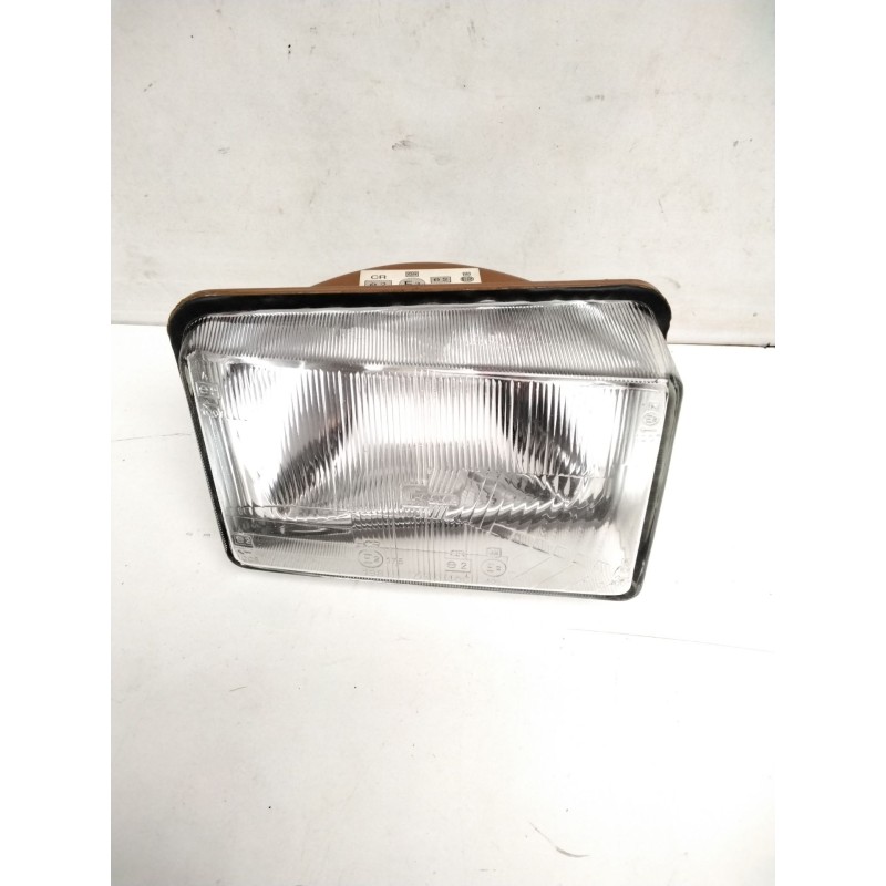 Recambio de faro derecho para seat 128 (128a) 1.4 referencia OEM IAM 061763  FURA