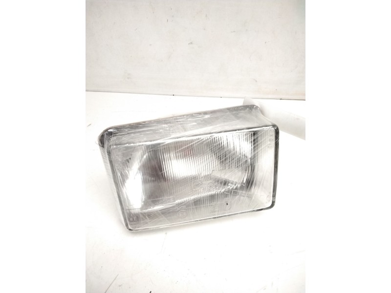 Recambio de faro derecho para seat 128 (128a) 1.4 referencia OEM IAM 061763  FURA