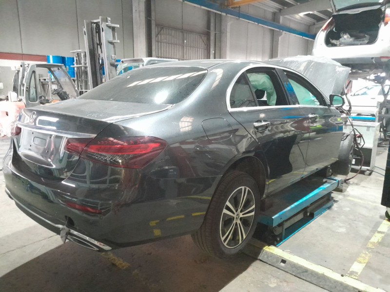 mercedes-benz clase e (w213) del año 2022