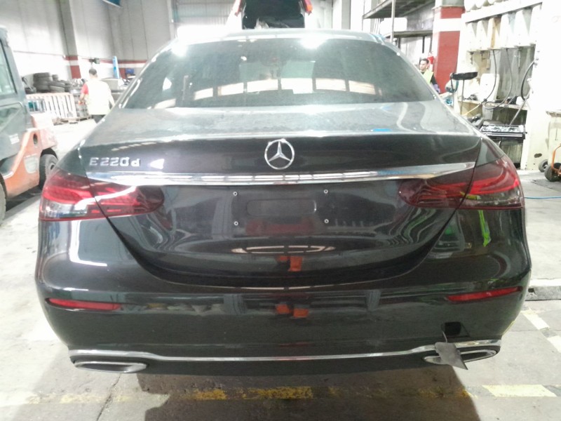 mercedes-benz clase e (w213) del año 2022