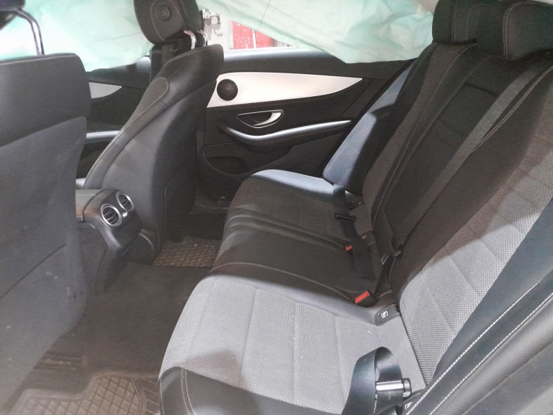 mercedes-benz clase e (w213) del año 2022