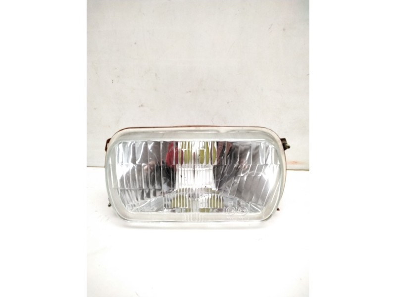 Recambio de faro izquierdo para seat 124 1.8 referencia OEM IAM UFG5074  