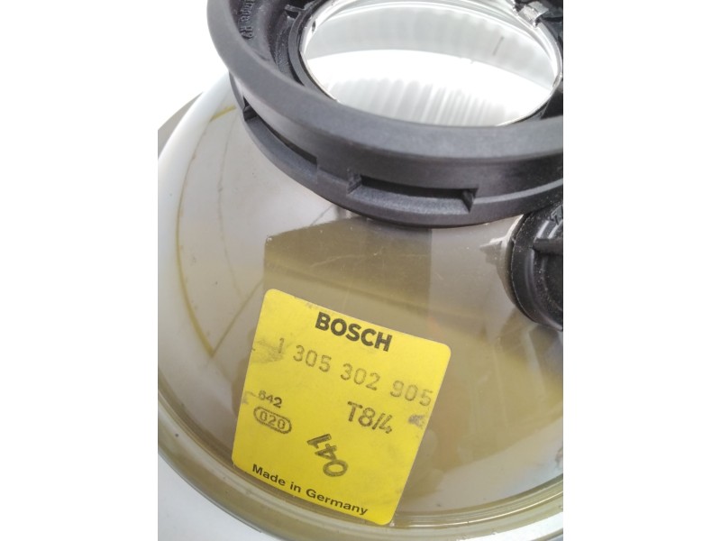 Recambio de faro izquierdo para volkswagen polo (86) 0.9 referencia OEM IAM 1305302905  