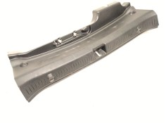 Recambio de moldura trasera para mercedes-benz clase e (w213) 2.0 e 220 d (213.004) referencia OEM IAM A2136905105  