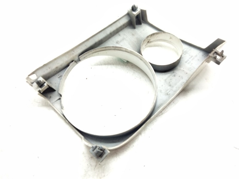 Recambio de cerquillo faro izquierdo para nissan terrano ii (r20) 2.7 tdi 4wd referencia OEM IAM 624117F  