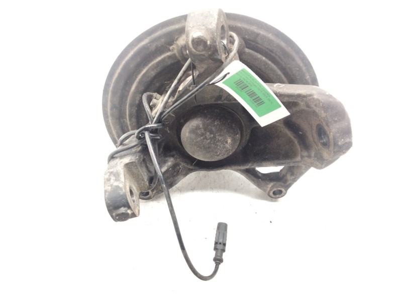 Recambio de mangueta delantera izquierda para iveco daily vi furgón 33s16, 35s16, 35c16, 40c16, 50c16 referencia OEM IAM   