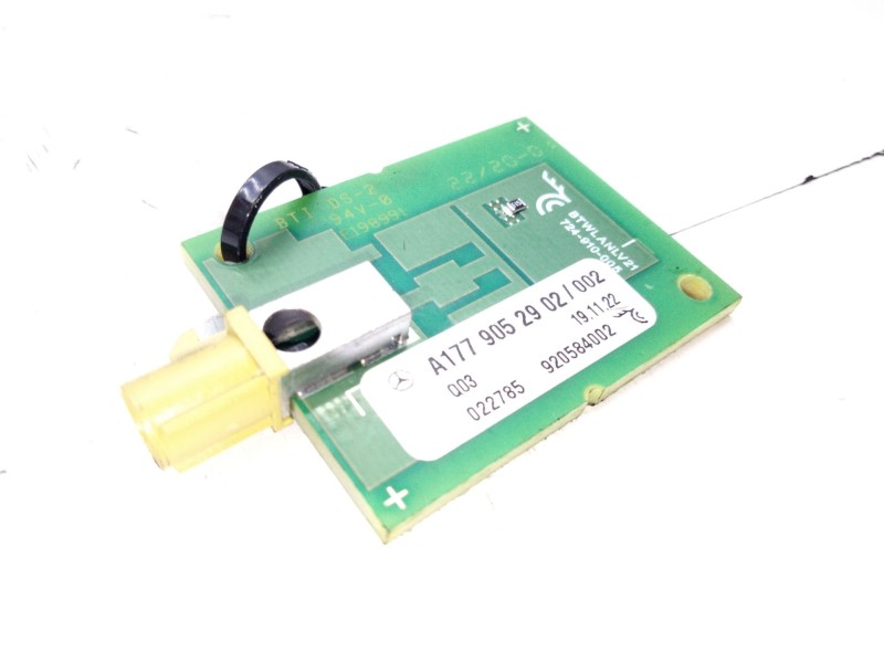 Recambio de antena para mercedes-benz clase c all-terrain (s206) c 220 d 4-matic (206.214) referencia OEM IAM A1779052902  