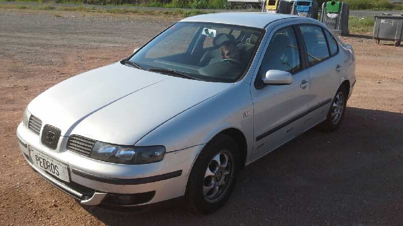 CULASSE DU MOTEUR / 1653529 POUR SEAT TOLEDO vente en gros 1M2 SIGNO