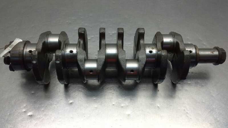 TD27 VILEBREQUIN / 10103 7F407 / 1916447 POUR NISSAN TERRANO 2024 WD21 2.7 TURBODIE