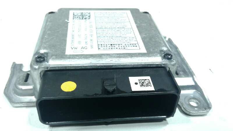 1EA959655BH 037009 soldes MODULE ELECTRONIQUE / CENTRALITA / 2337810 POUR SEAT LEON K