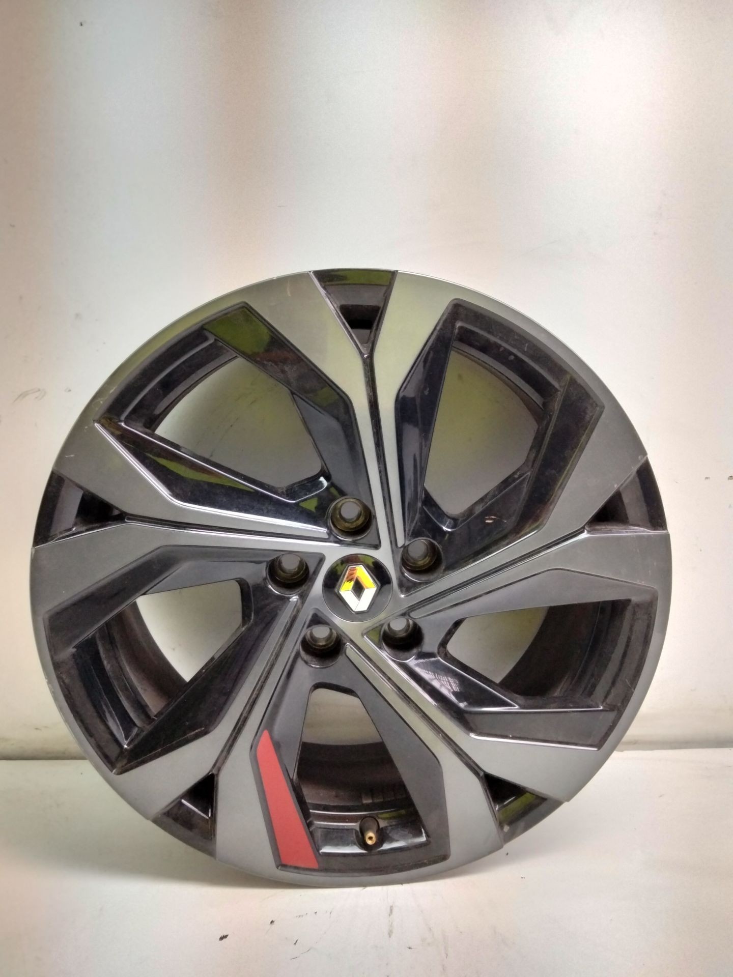 18-5-TORNILLOS CERCHIONE IN LEGA / ET35 / 2649919 PER RENAULT ARKANA en ligne E-TECH 1.6