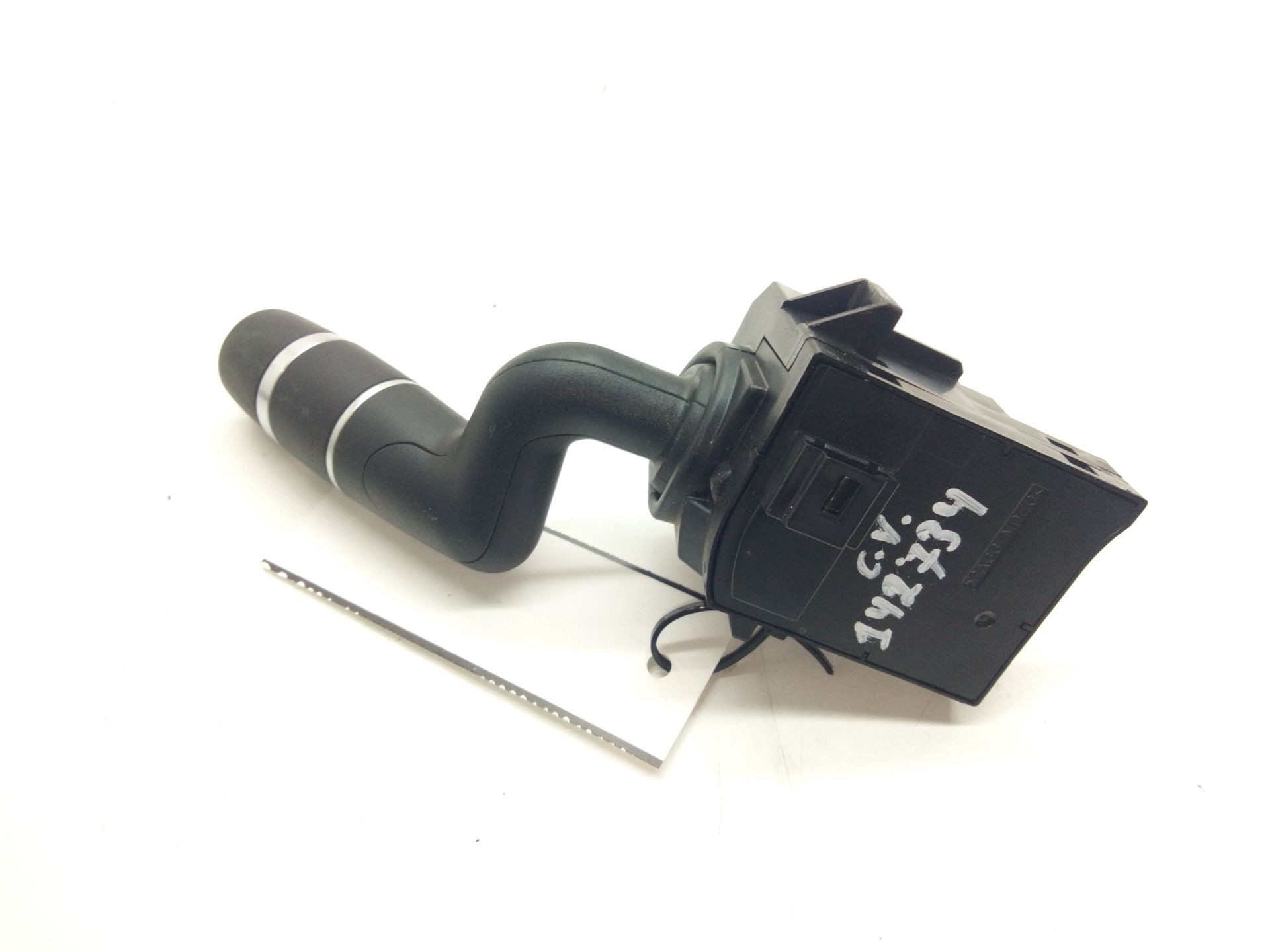 CH2213335AA INTERMITTENT CONTROLLER FOR LAND ROVER DISCOVERY 5*2670