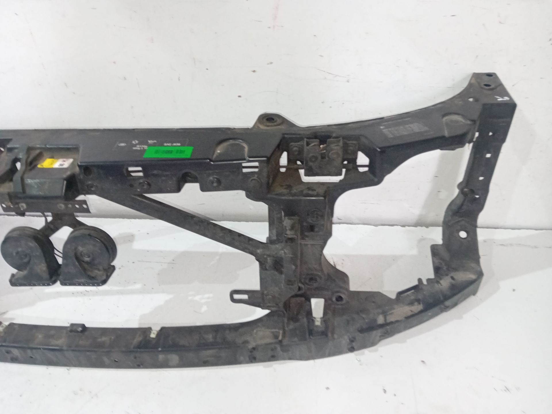 LR054853 FH2216E144AA FRONT PANEL FOR LAND ROVER DISCOVERY 5* 2670479