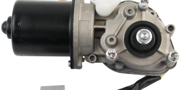 Guía completa para cambiar un motor de limpiaparabrisas: ahorra comprándolo en un desguace